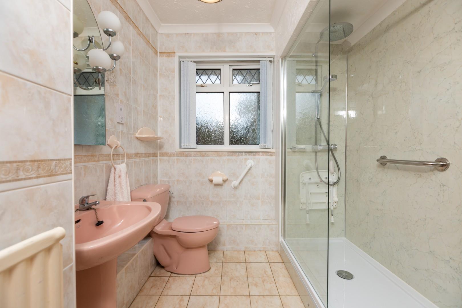 Espalone, Murton, Swansea, SA3 3AH